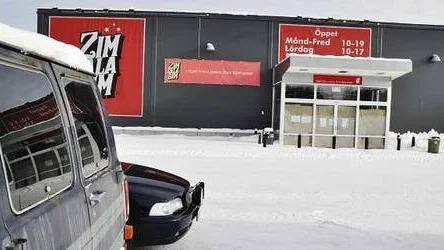 Östhammarsbutiken Zimsalabim har gått i konkurs och verksamheten har sålts till ett annat företag, som kommer att öppna en ny butik i slutet av februari.