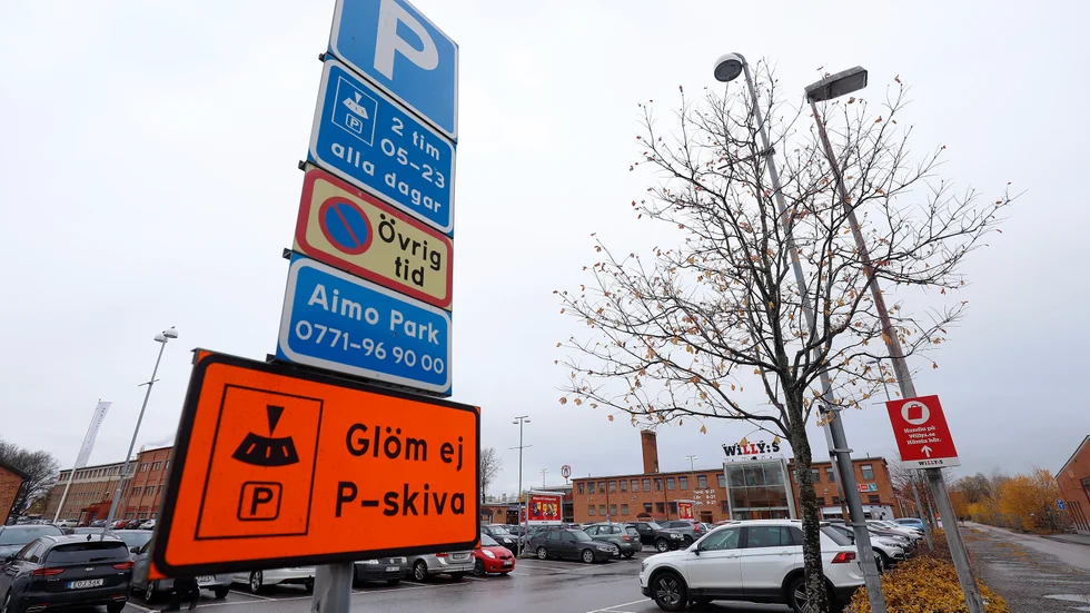 Det var i början av juli som incidenten mellan bilföraren och parkeringsvakten inträffade på Willys parkering på Kungsgatan.