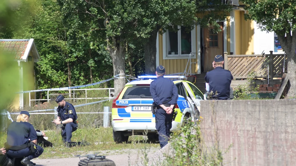 På tisdagen fick polisen larm om att det inträffat ett allvarligt våldsdåd i Vikingstad. 