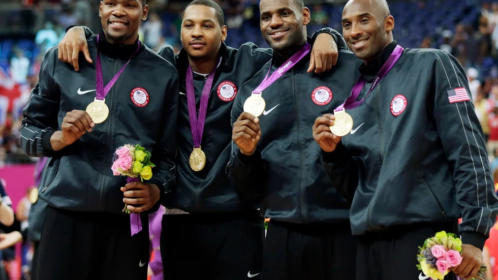 Från vänster: Kevin Durant, Carmelo Anthony, LeBron James och Kobe Bryant. Samtliga var med när USA tog guld 2012 i London.