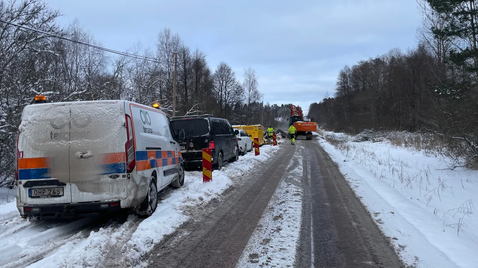 Minusgraderna har påverkat vägarbetet på väg 980 mellan Mariefred och Stallarholmen. 