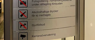 25-åring filmade inne i rättssal – åtalas för brott 