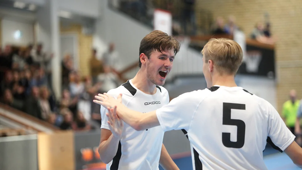 Ludvig Kaneberg med 17 poäng hittills i vinter får symbolisera den vinnande trend som EIBK är inne i när det gäller seriespelet. Fem raka segrar efter den svaga starten.