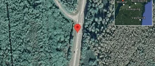 Trasigt lastbilssläp stör trafiken
