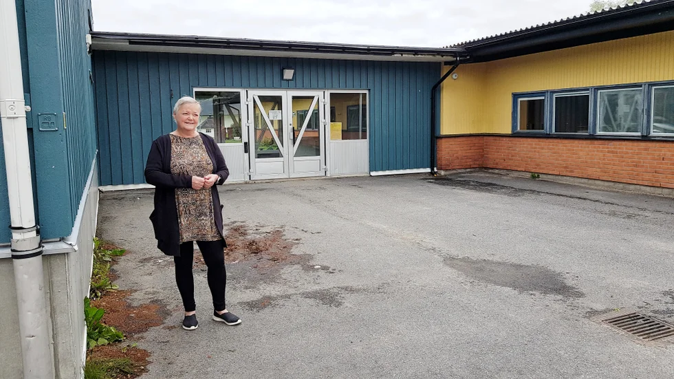 Vid Rosviks skola vill man ha kameror som bevakar innergården för att förhindra vandalisering. "Vi har haft väldigt mycket skadegörelse", säger rektor Åsa Wengelin.