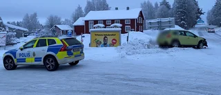 Två bilar i olycka på Persön i Luleå – ingen person skadad