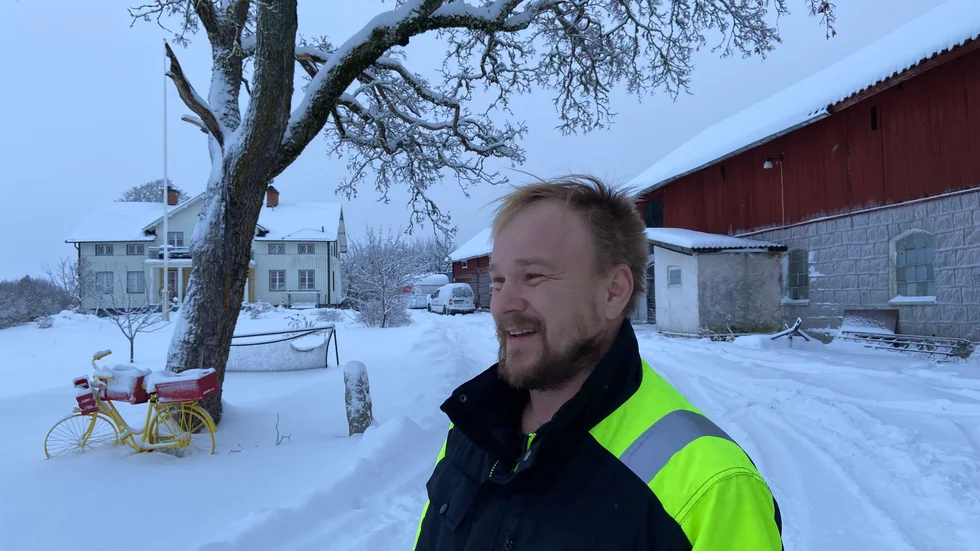 Fredrik Hemlin i Altuna vill inte ha slamtömning vintertid och inte nu, bara månader efter senaste tömningen.