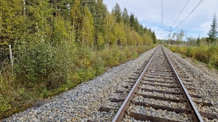 Där Skelleftebanan passerar Södra Grundfors ser det ut så här.