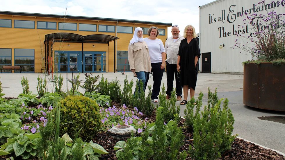 Skoladministratör Nour Alislam Fawal, studie- och yrkesvägledare Jennie Blomgren, utbildningsmäklare Örjan Homanen Malmer och rektor Aina Kalle är nöjda med Rock Citys nya entré.