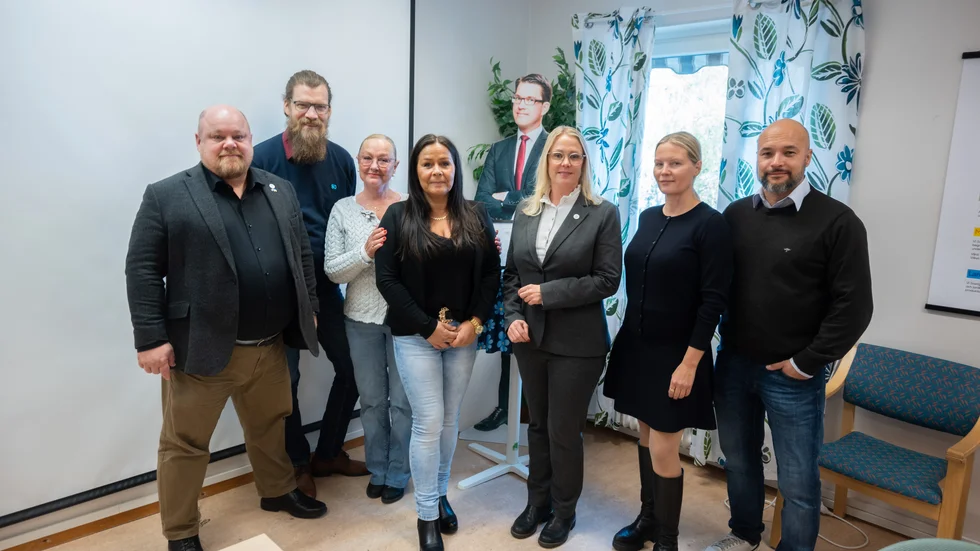 Erik Palmqvist, riksdagsledamot, Robert Lund, vice gruppledare för SD i Boden, Maria Nordmark, fullmäktigeledamot, Carita Boulwén, riksdagsledamot från Halland, Angelica Lundberg, riksdagsledamot från Jönköping, Marianne Sandström, oppositionsråd i Region Norrbotten och Tobias Nilsson, ordförande för SD i Boden.