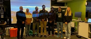 Luleå ladies fick träffa robothunden Charlie