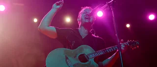 Här är bilderna från konserterna med Smith&Thell och Johnossi