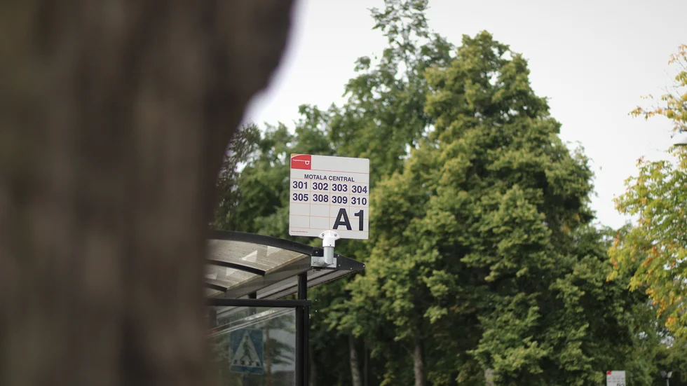 Linje 301 föreslås få ungefär sträckning som idag, bortsett från att den slinga som i dag körs i Västra Lund i dag tas bort.