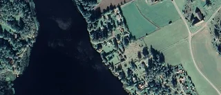 Stuga på 46 kvadratmeter från 1960 såld i Bestorp - priset: 1 600 000 kronor