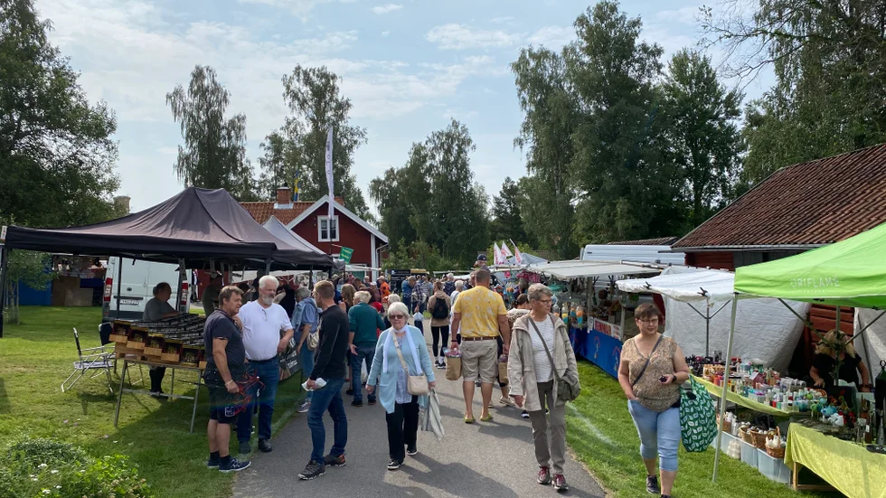 Området fylldes på av besökare under dagen.