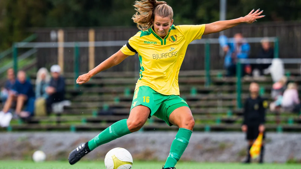 Elvira Gustafsson under sin tid i Bollstanäs. 