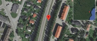 Trasig personbil stör trafiken på E4