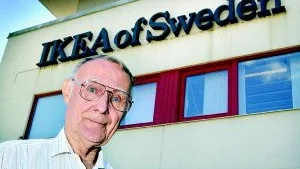 Foto: CLAUDIO BRESCIANI Ikeas grundare Ingvar Kamprad framhålls av Bertil Lycke som ett föredöme och vars erfarenheter dagens politiker bör ta till sig,