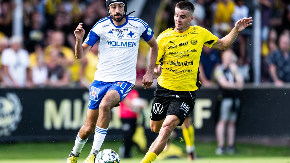 Kristoffer Khazeni har haft en säsong som hackats sönder av skador.
