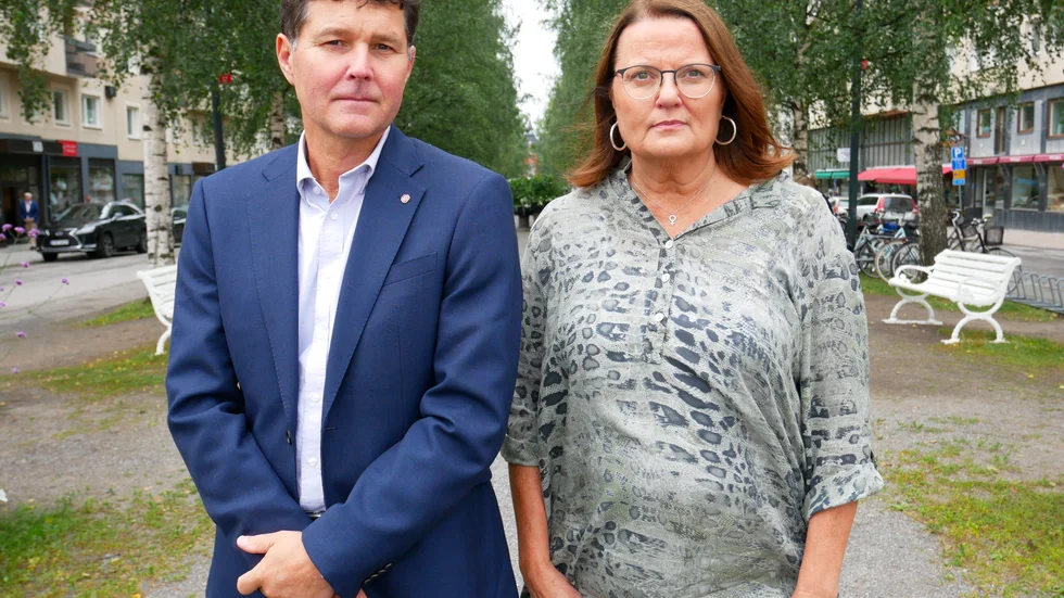 Peter Olofsson (S) är Regionstyrelsens ordförande. Anna-Lena Danielsson (S) är Hälso- och sjukvårdsnämndens ordförande.