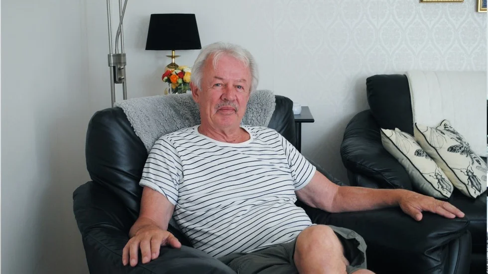 Roger Lindström har hand om knallemarknaden, vilket han har gjort i cirka 25-30 år.