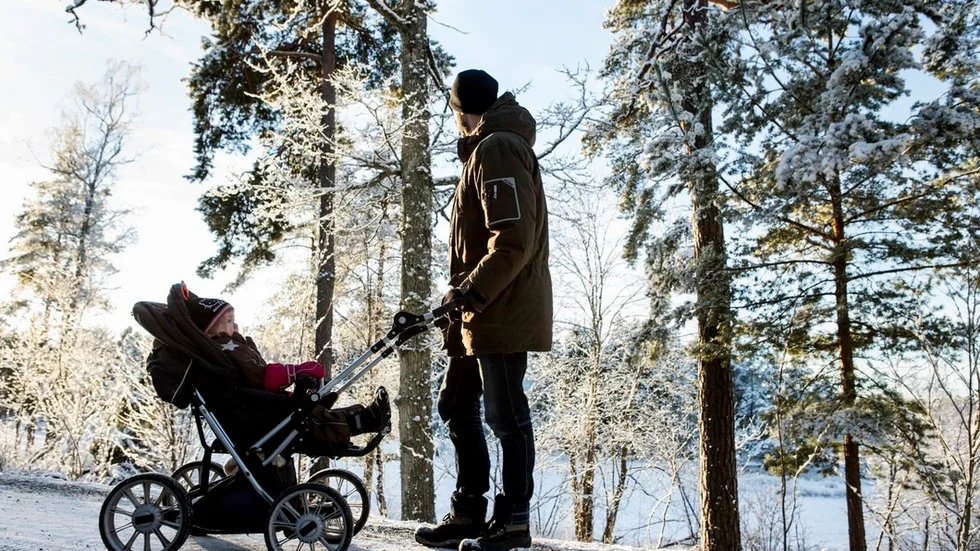Regeringen går fram med ett förslag om att öronmärka fem månader av föräldraförsäkringen för vardera föräldern, utan att ha analyserat eventuella jämställdhetseffekter av den senaste ökningen från två till tre månader.
