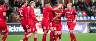 Sprakande offensiven: "Ska försöka rida på den här vågen"