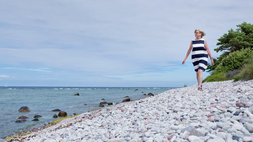 "Vi har varit på Gotland regelbundet varje år sedan vi flyttade härifrån", säger Lena M Lindén, pensionerad biolog och tidigare vd på stiftelsen Nordens Ark. För ett halvår sedan flyttade hon hit för gott.