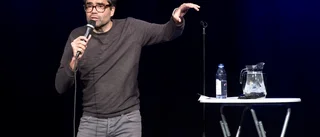 David Batras elefant fyllde hela teatern