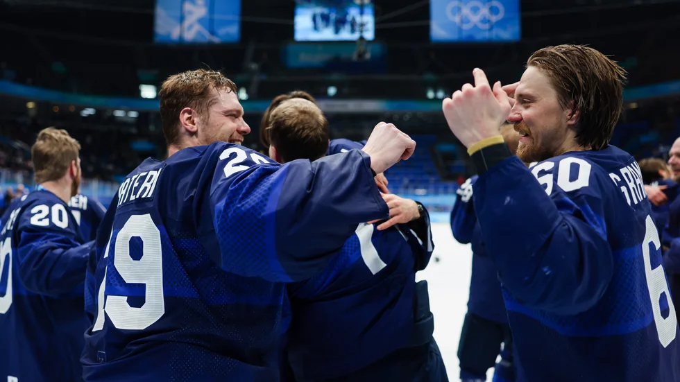 Markus Granlund, till höger, är klar för schweiziska HC Lugano.