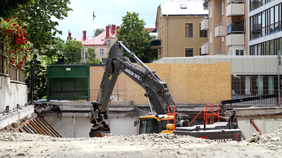 Kan inte samhällsbyggnadsnämnden någon gång säga nej till alla byggherrars höjdprojekt, menar insändarskribenten.