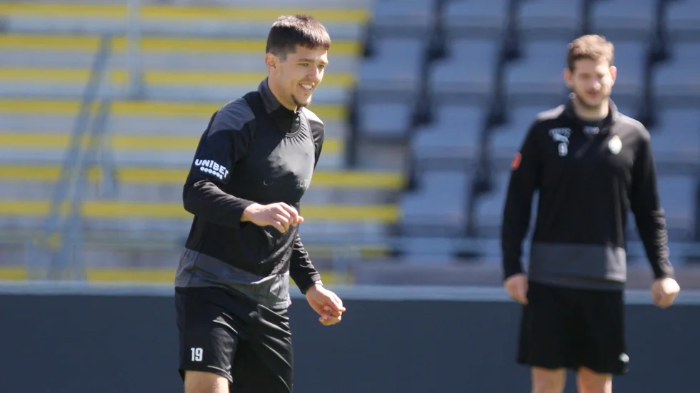 Sadmir Zekovic kan fortsätta i AFC om han inte hittar en annan klubb i sommar.