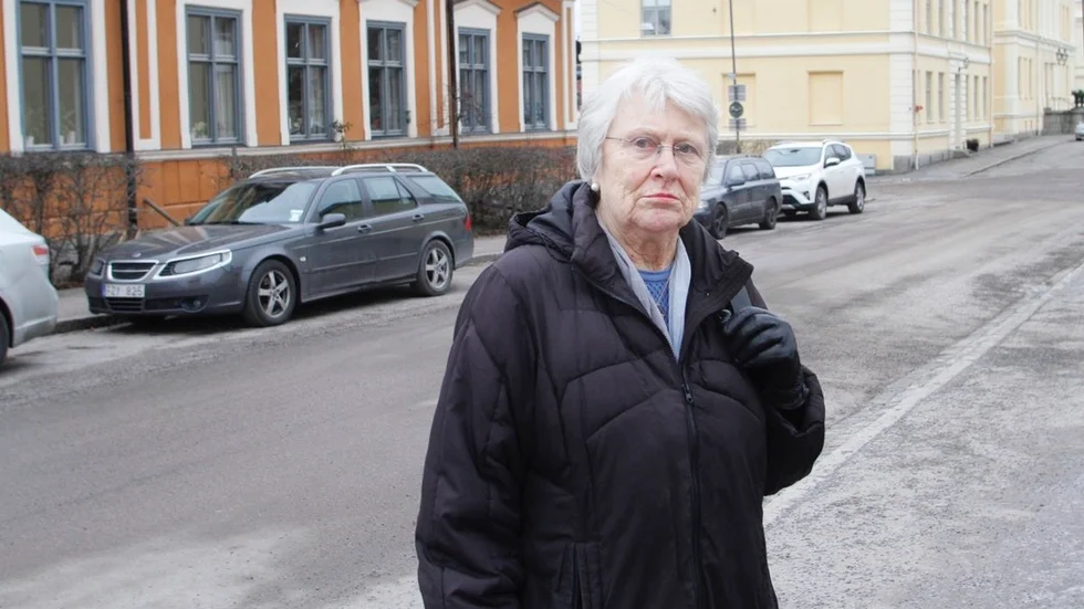 Långtifrån lättlurad – Gunilla Petré har inte långt till skratt när hon berättar om den person som i telefon utgav sig för att vara en nära anhörig.
