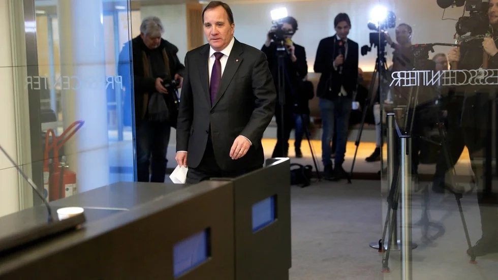 Det är inte säljaren som måste sänka priset på statsministerposten, det är köparen som måste öppna plånboken. Så fungerar spelet om regeringsmakten. FOTO: SÖREN ANDERSSON/TT