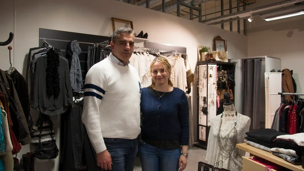 Butiksinnehavare Feras Kalla och Rawda Alhalabia.