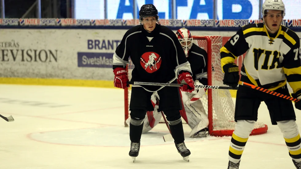 Victor Öhman från Västerås-matchen där centern också hittade nätmaskorna.