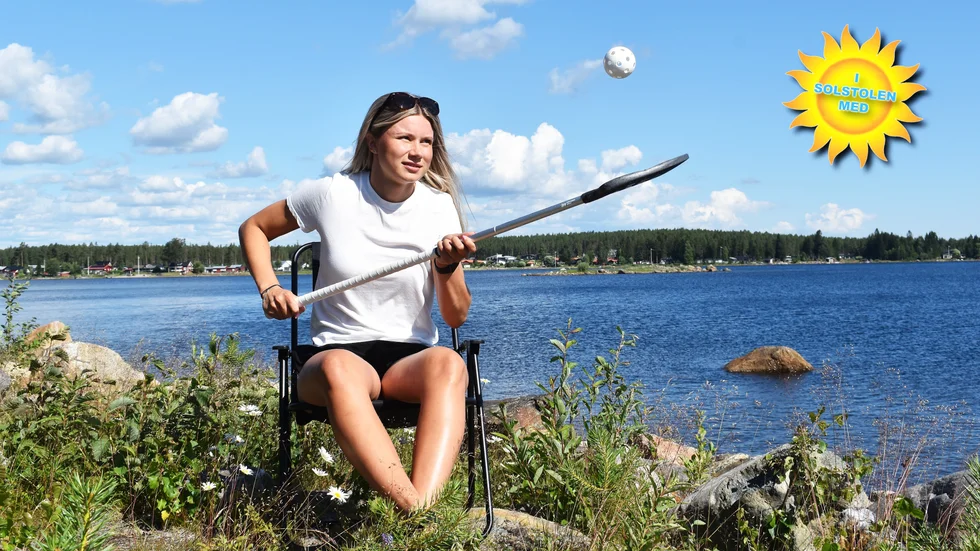 En bolltrixare, målskytt och bra lagkamrat är Elin Hultman, som passar på att njuta av sommaren samtidit som hon längtar till höstens häftiga äventyr tillsammans med ett ytterst talanfullt Gamla Stan.
