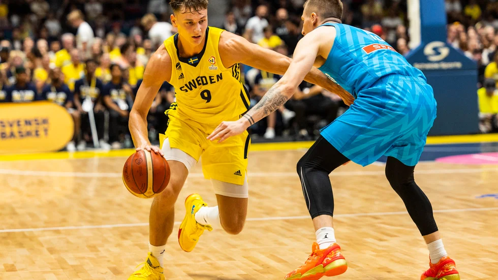 Pelle Larsson hyllades efter sin insats mot Slovenien.