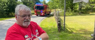 Urban upptäckte branden av en slump – försökte släcka med björkris • Räddningstjänsten: "Allmänheten har gjort ett bra jobb"
