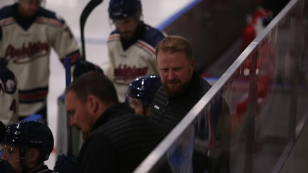 LHC föll med 2–5 i träningsmatchen borta mot Växjö. 
