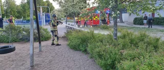 Räddningstjänsten släckte eld vid skola