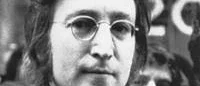 John Lennons solglasögon på auktion