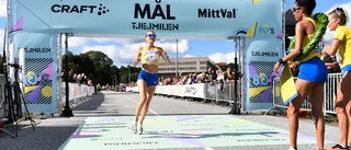 Springer Finnkampsloppet i Tjejmilen