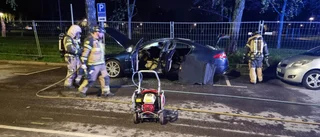 Personbil i Ljura stod i lågor 