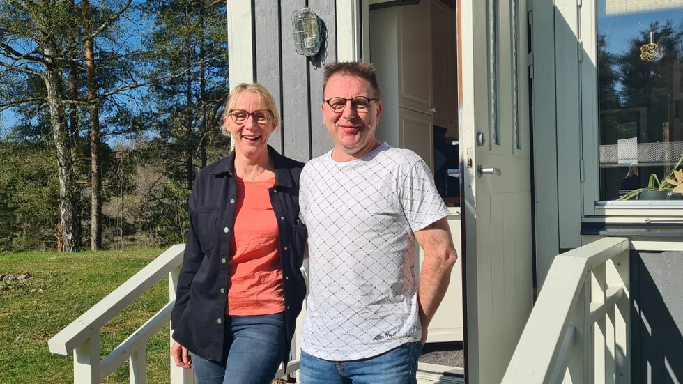 För paret Sasja De Geest och Rob Nijdam har det varit en tung sommar utanför Glampinglivet. Sasja förlorade nyligen sin mamma. Som tröst har deras bästa vänner tagit hand om verksamheten.