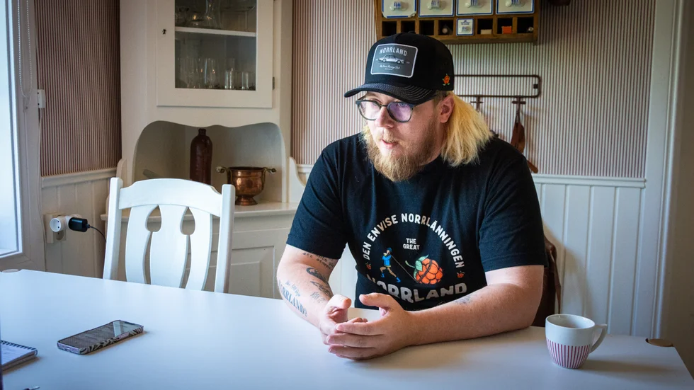 Pontus Johansson har ADHD och bipolär sjukdom. "Jag vill prata om det till en stor publik".