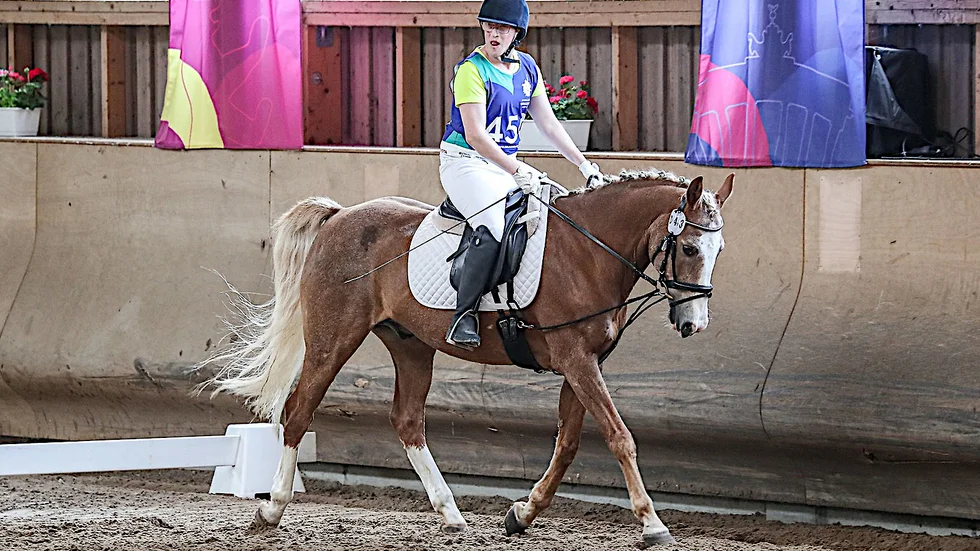 Hanna Lagerquist från Enköpings ridklubb kunde inte ha fått en bättre start i Special Olympic World Games i Berlin.