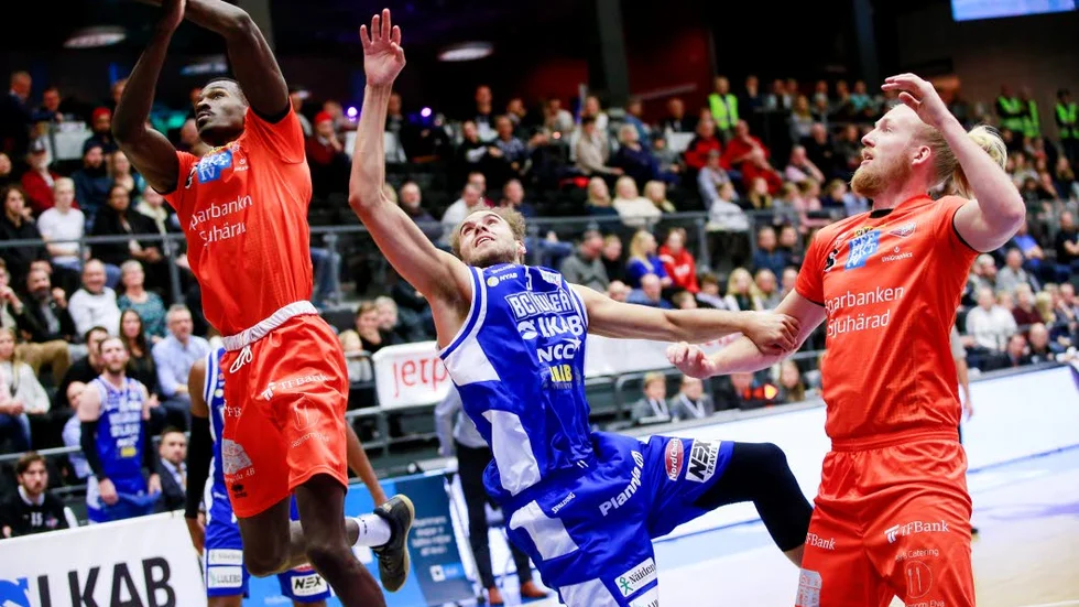 Denzel Andersson och hans BC Lule räckte inte till hemma mot Borås.