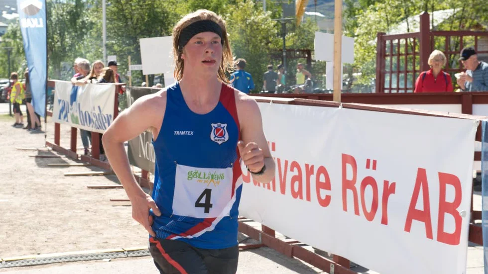 Eelis Murto,OK Sarven, vann klassen Herrar Elit 12 kilometer.