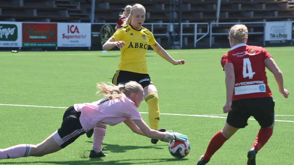 Stina Kägu Bragsjö vet vad som krävs från hennes lag i höstpremiären borta mot Svärtinge SK.